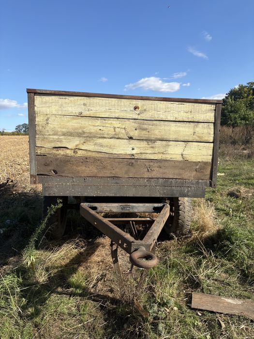 Продається тракторний причіп