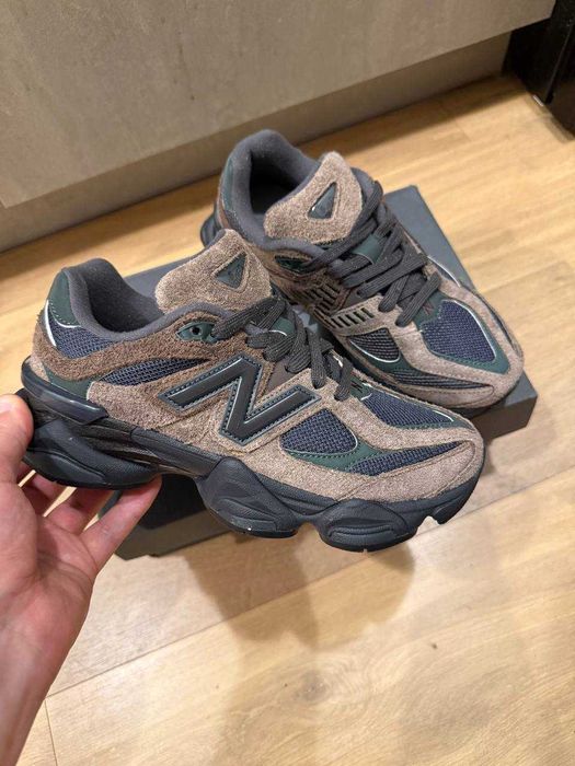 New Balance 9060. Rozmiar-37