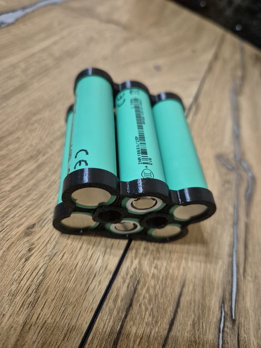 Високострумовий акумулятор EVE INR18650 30P