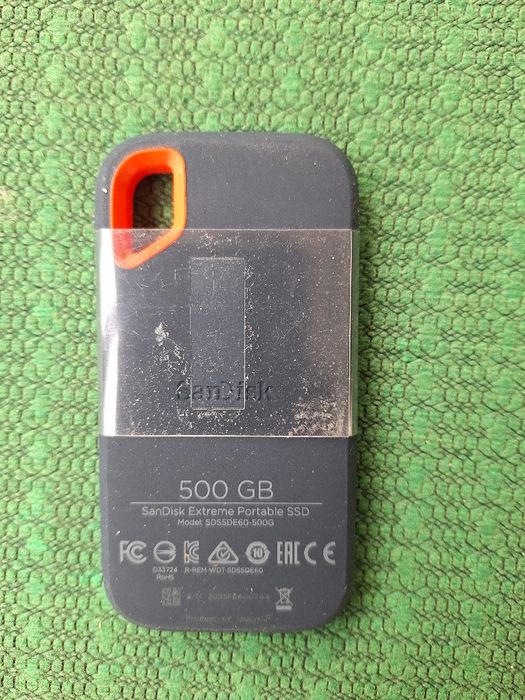 Переносной жесткий диск[накопитель памяти ]500гб