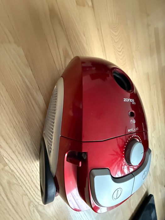 Odkurzacz AMICA zonda eco działający - na części