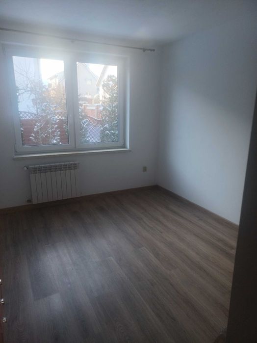 wynajmę mieszkanie  3 pokoje 70m Człuchów ul kamienna