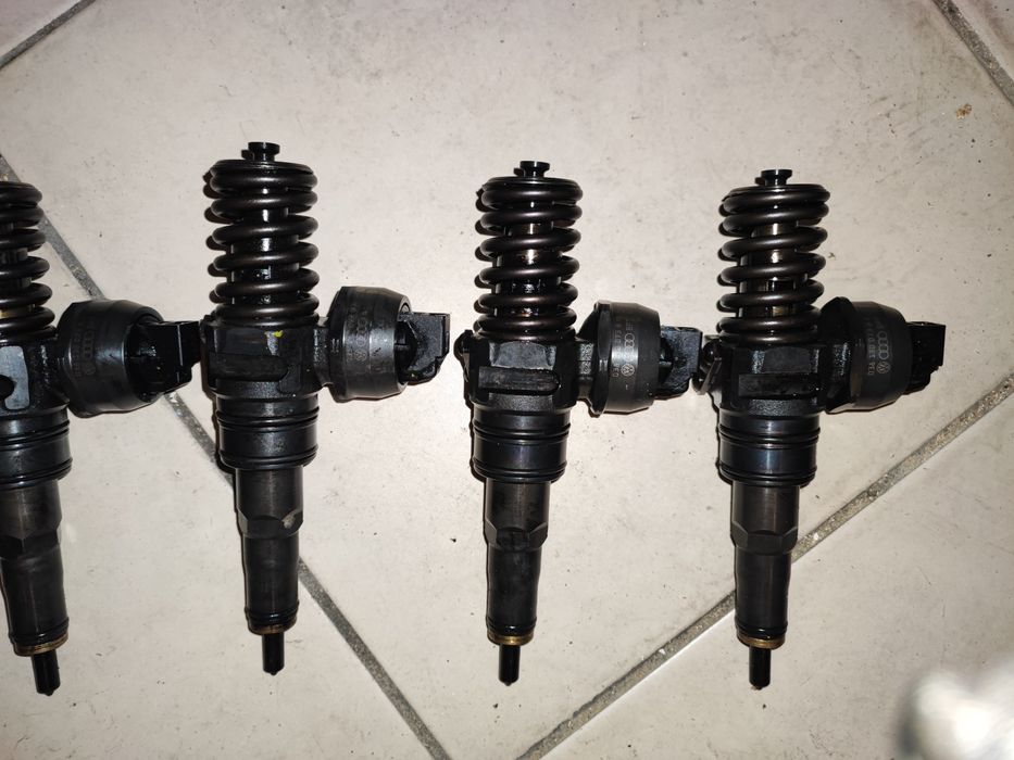 Injetor bomba Audi A4 1.9 D b6