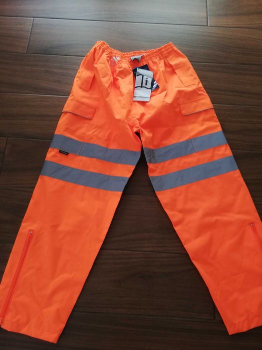 Nowe spodnie męskie rozmXL