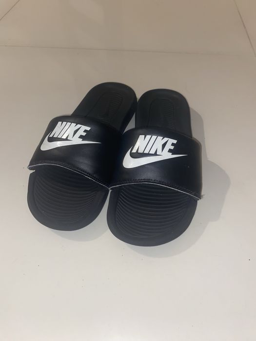 Klapki NIKE - Rozmiar 38