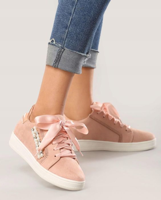 Кросівки пудра 38-39р