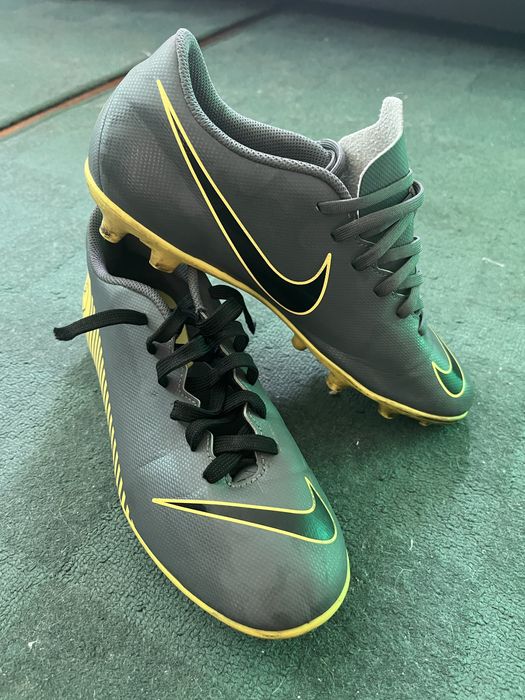 Бутсы продам срочно