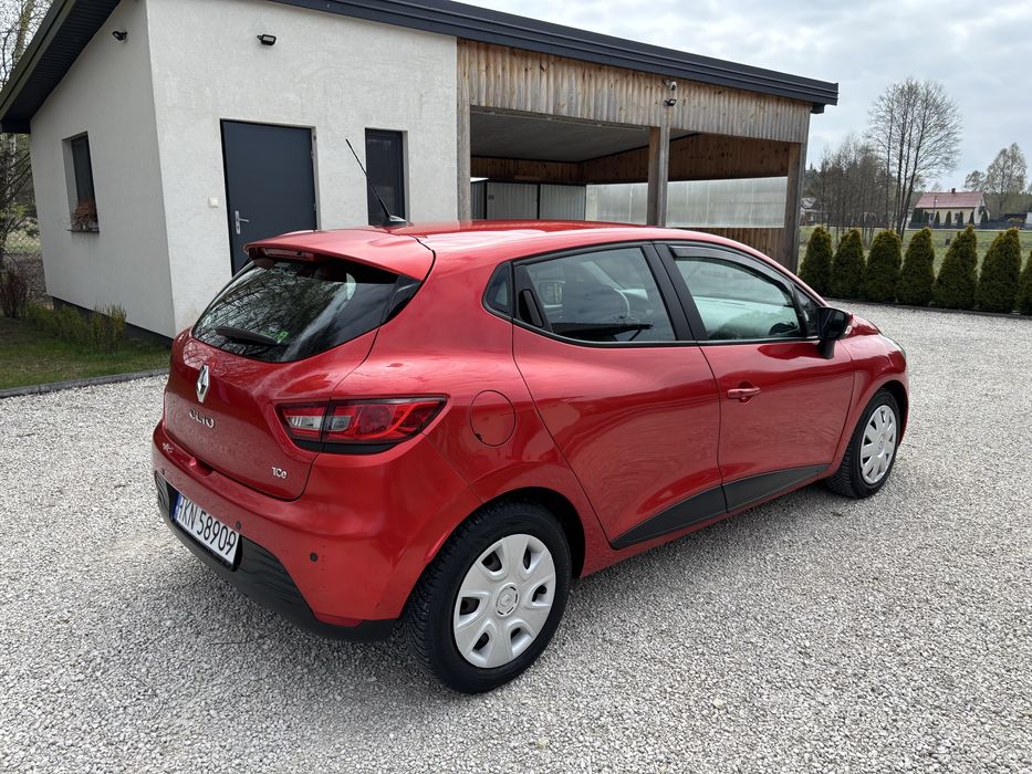 Renault Clio IV 900