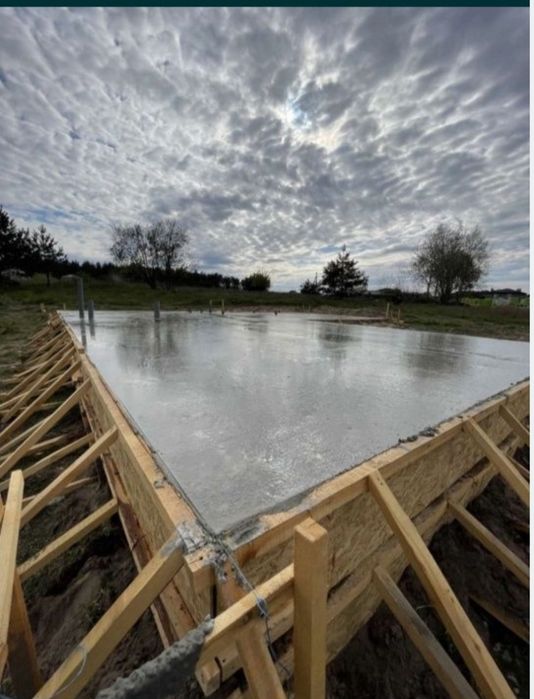 Бетонні роботи : Фундамент, відмостка, площадка,забор