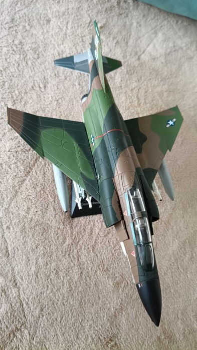 Avião de Guerra McDonnell Douglas F-4D Phantom II USA esc: 1:72