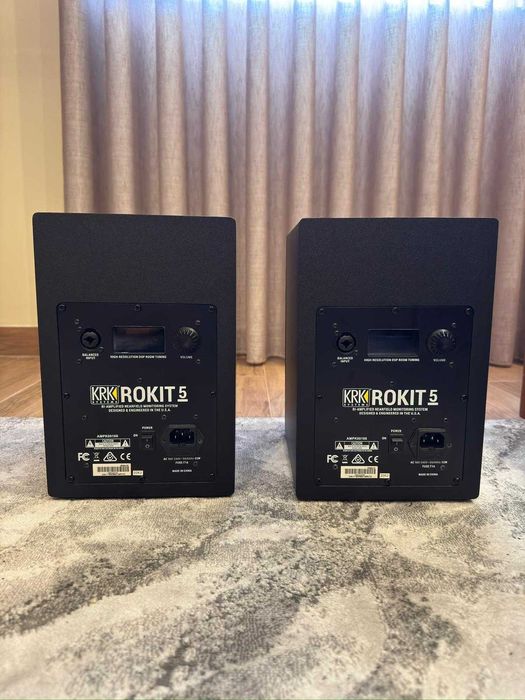 Monitores de Estúdio KRK Rokit 5 G4
