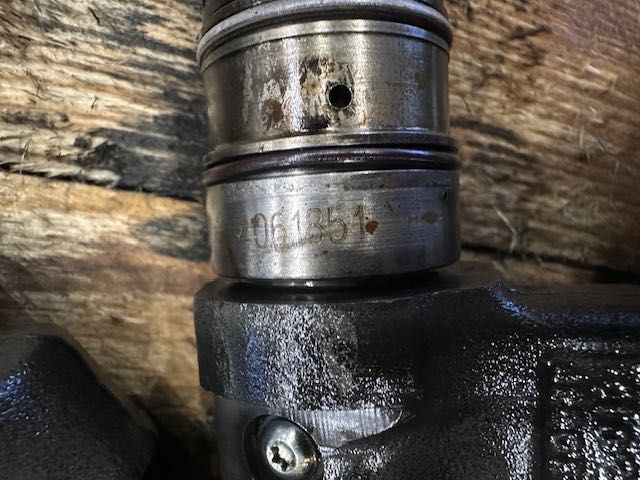 CUMMINS ISME 420 silnik spalinowy rozebrany