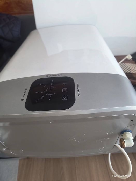 Elektryczny podgrzewacz wody Ariston 45 litrów