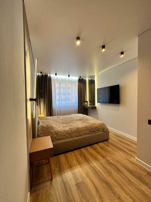 1к Виставкам з шикарним ремонтом меблі/техніка