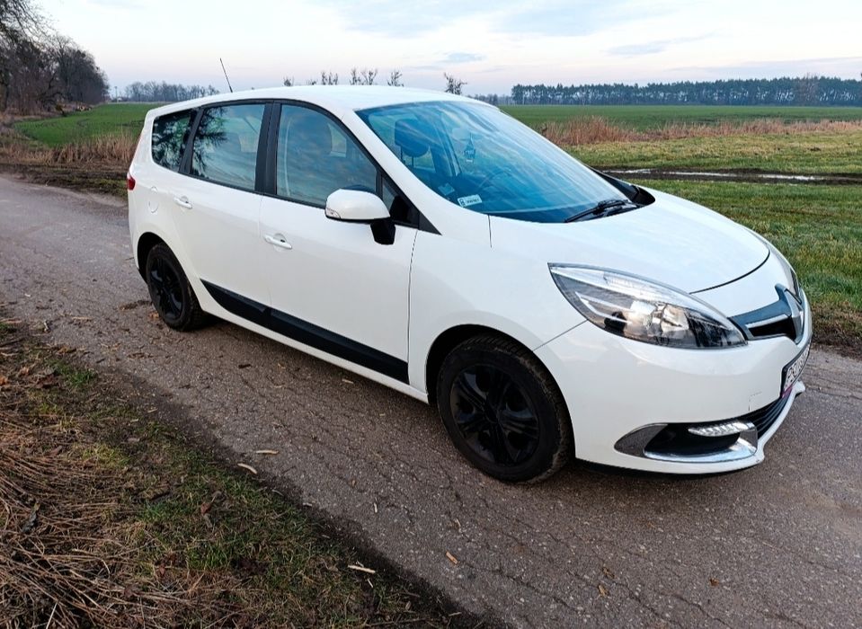 Renault Scenic wersja BOSE 2013 rok