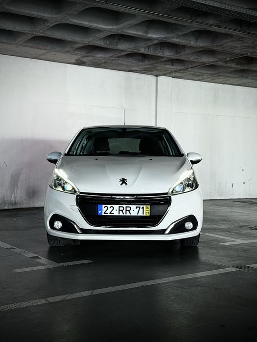 Peugeot 208 1.6 Hdi 2016/07