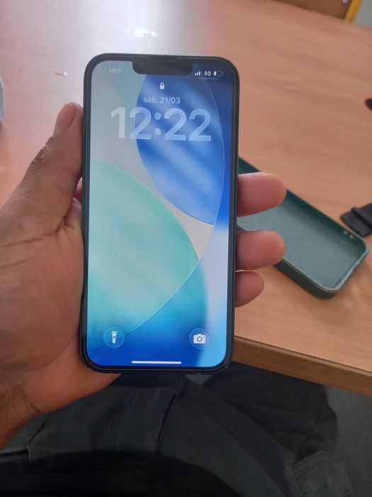 Iphone 13 verde sem marcas de uso