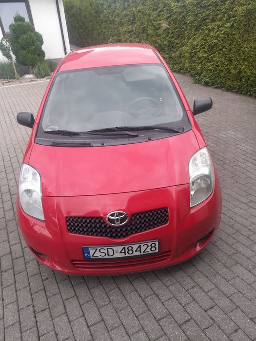 Autko toyota yaris
