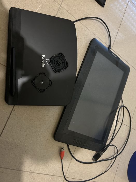 Tablet desenho XPPen 15.6 (sem caixa) (muito pouco uso)