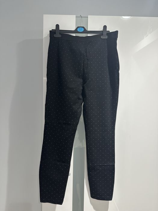 Legginsy czarne w kropki