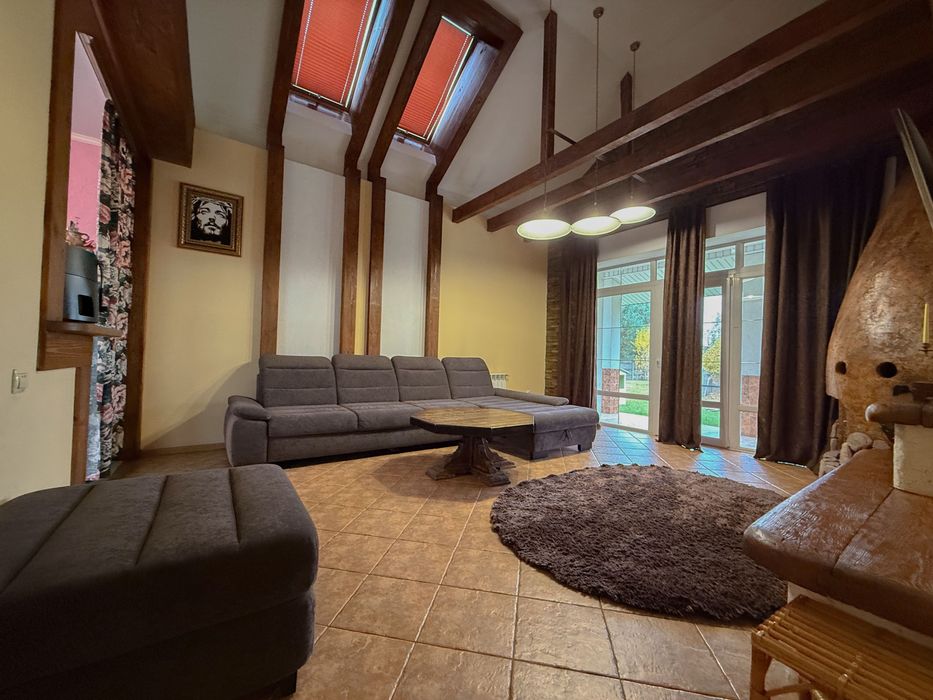 Продаж чудового будинку в передмісті Рівного!