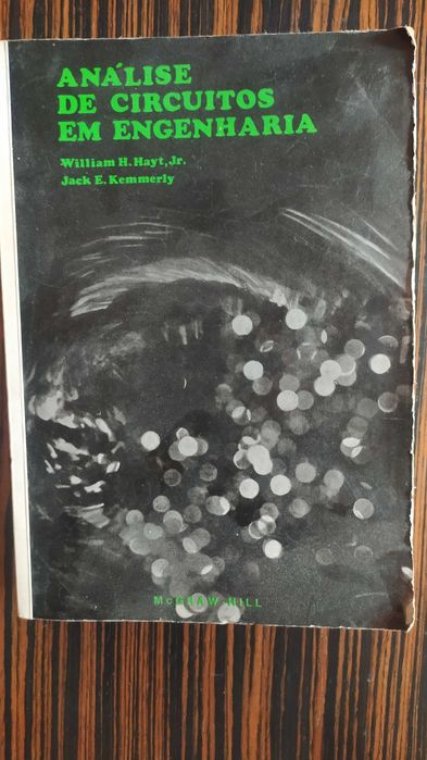 Engineering Circuit Analysis - William H. Hayt and Jack E. Kemmerly64739402325890120