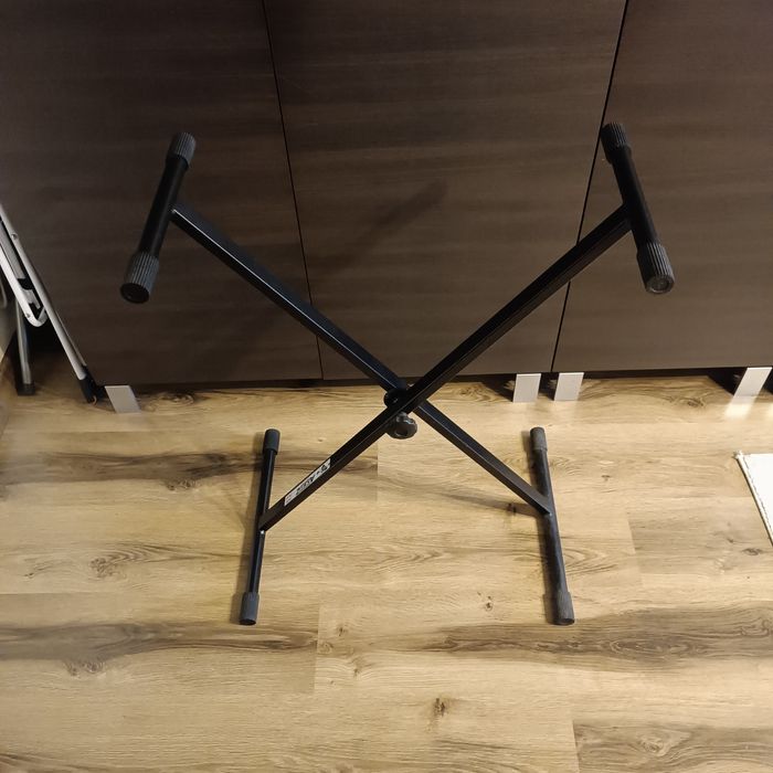 Statyw, stojak na keyboard  Akmuz