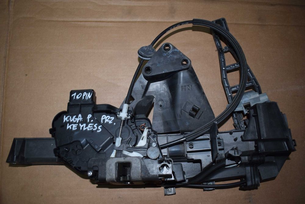 Centralny zamek Ford Kuga mk1 wersja bezkluczykowa KEYLESS