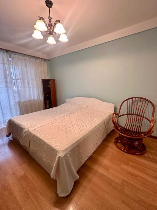 Архипенка 8, перша здача 3-к квартири, є газ, метро Оболонь!