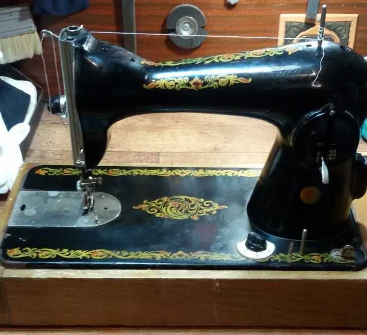 Швейна машинка ПМЗ