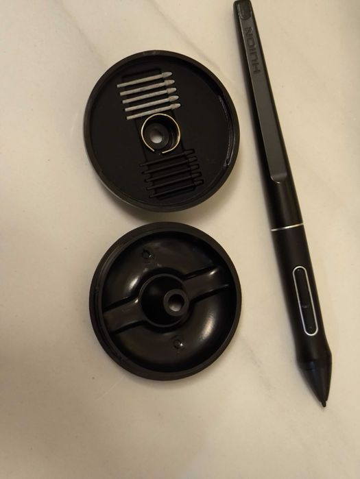 tablet HUION Kamvas pro 16 2,5K