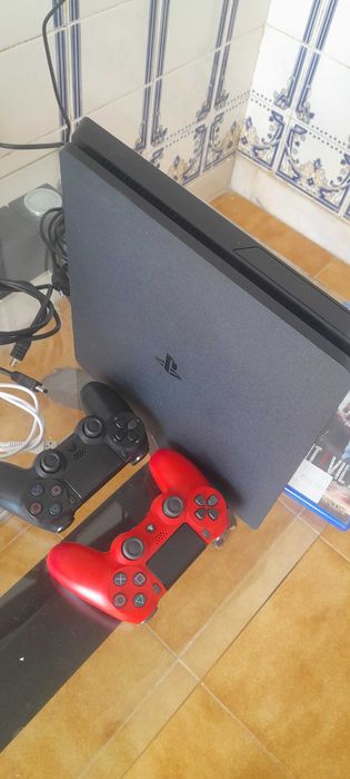 Console PS4 Slim 1T