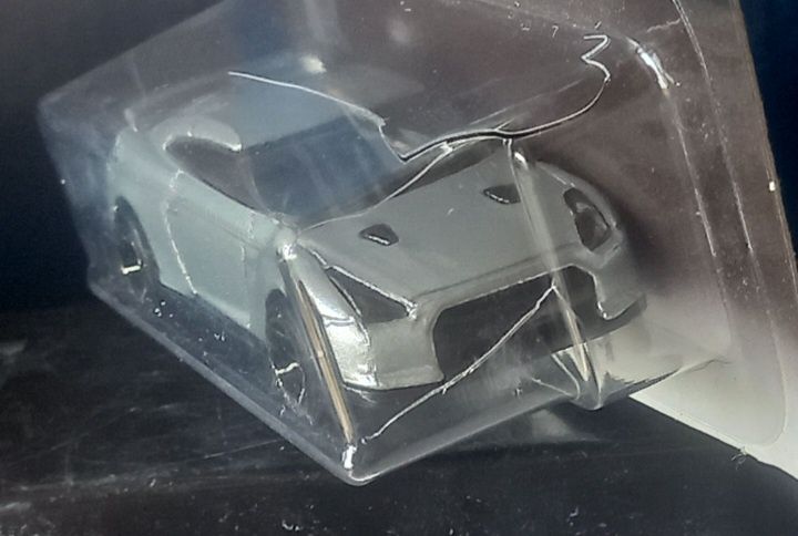 Nissan GT-R 2009 hot wheels