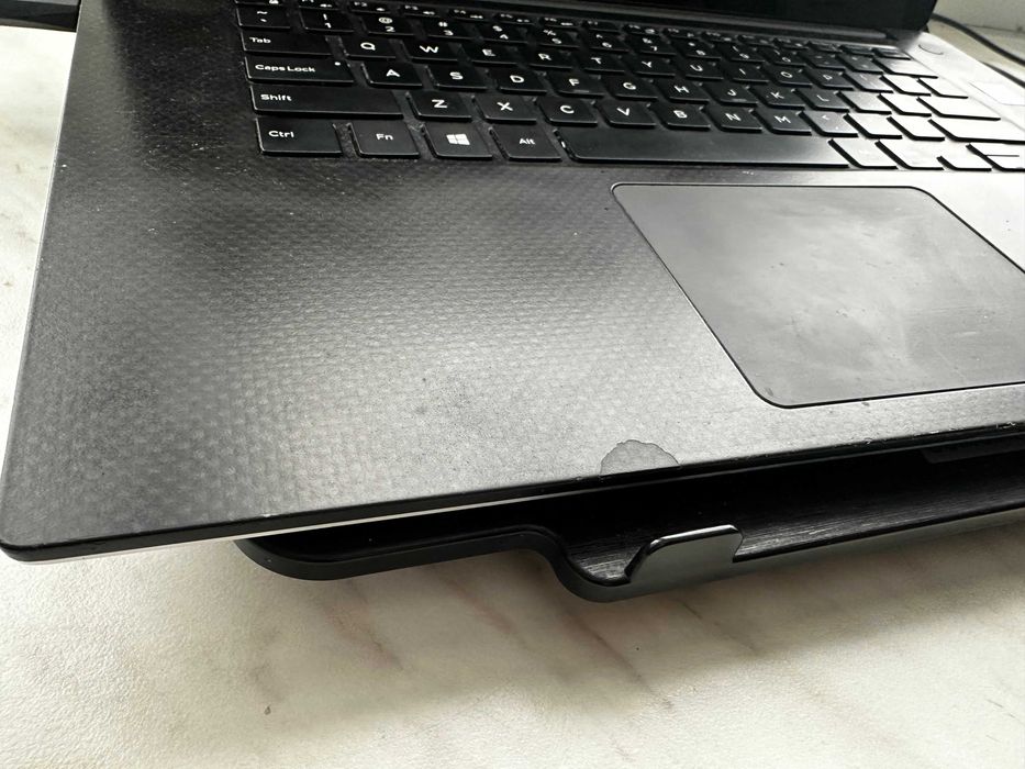 laptop dell precision 5510 ekran dotykowy win11 i7 32gb ram ssd super stan