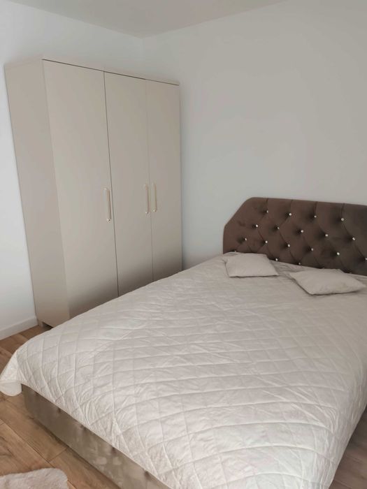 Nowe mieszkanie 2 pokoje z miejscem postojowym, internetem i kablówką