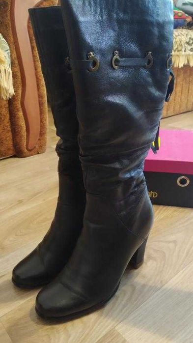 чобіт жіночий зимовий - не с секонда сапог женский зимний 36р