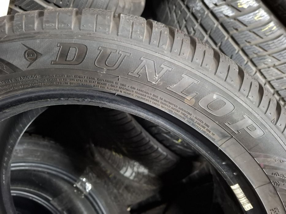 Продам зимові шини 235/50r18