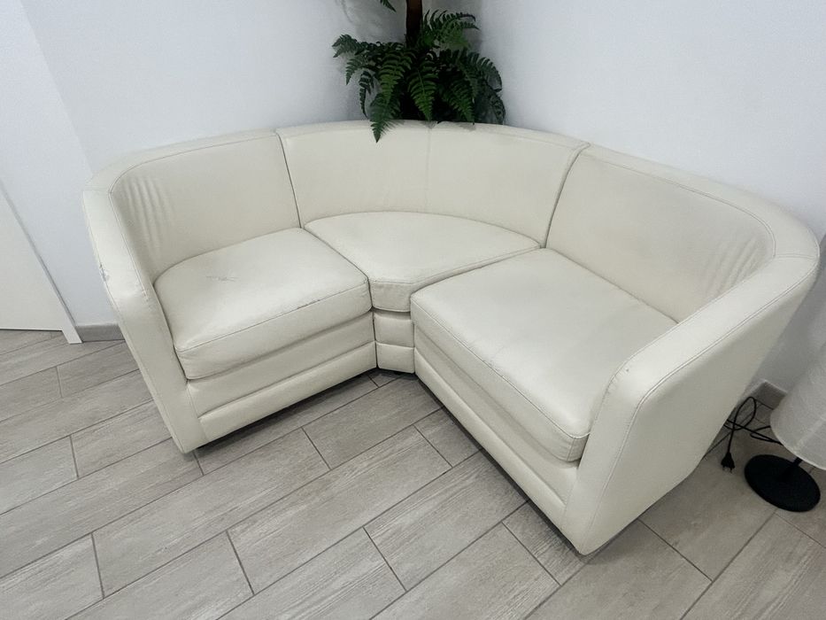 Conjunto sala de espera branco  3 poltronas + sofa de canto