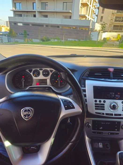 Lancia delta 1.6 multijet