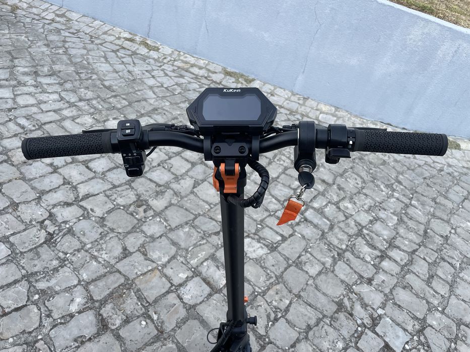 Trotinete Elétrica KuKirin G2 Max (Com Banco + Extras) – Apenas 762 km
