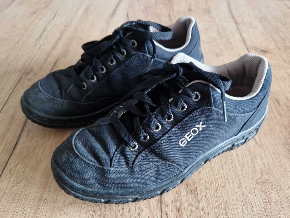 Buty męskie Geox r. 40, wkładka 26,0 cm