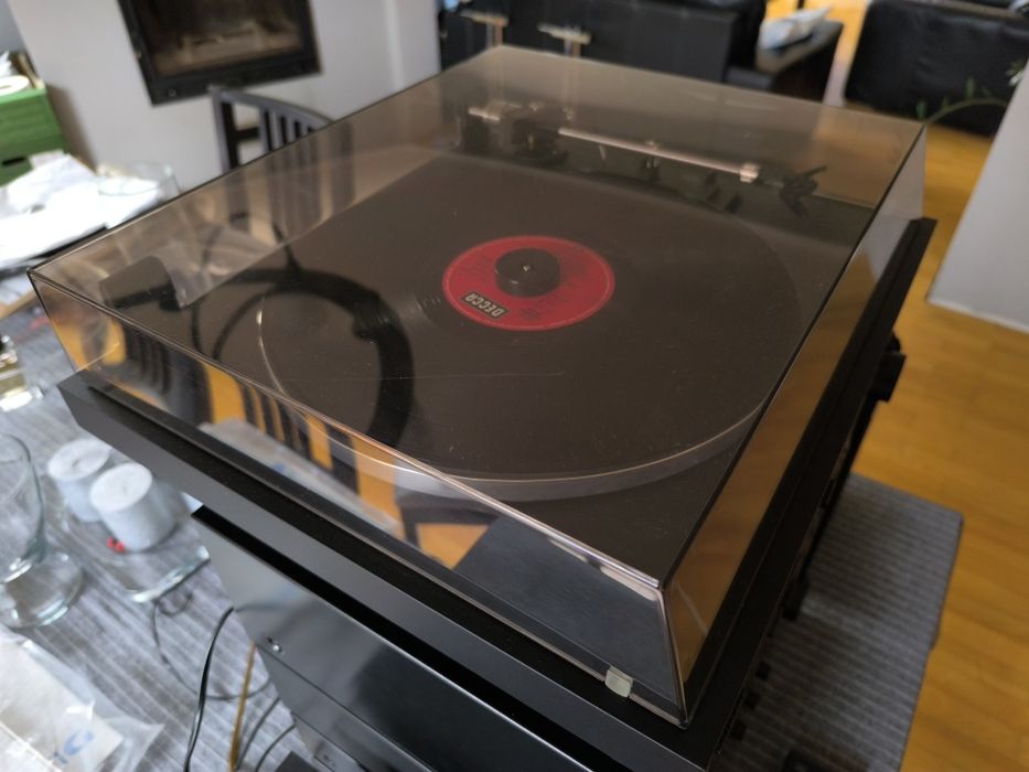 Zestaw audio Grundig z gramofonem