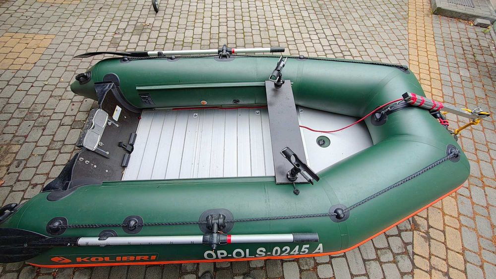 Ponton Kolibri KM 300d z kilem