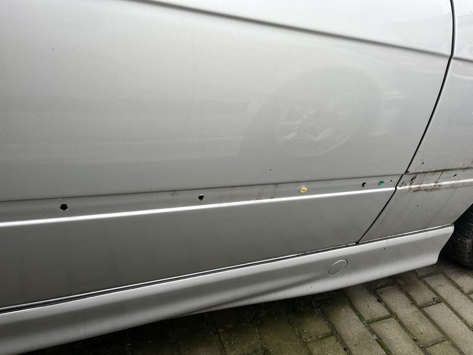 Bmw e36 coupe,cabrio drzwi prawe  lift titansilber metallic