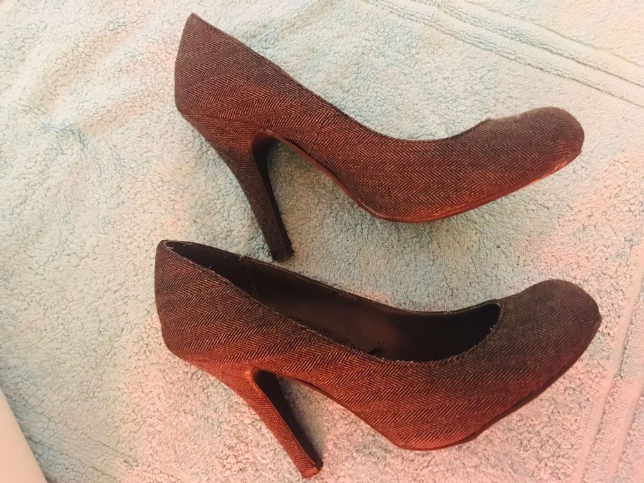 Sapatos Stradivarius