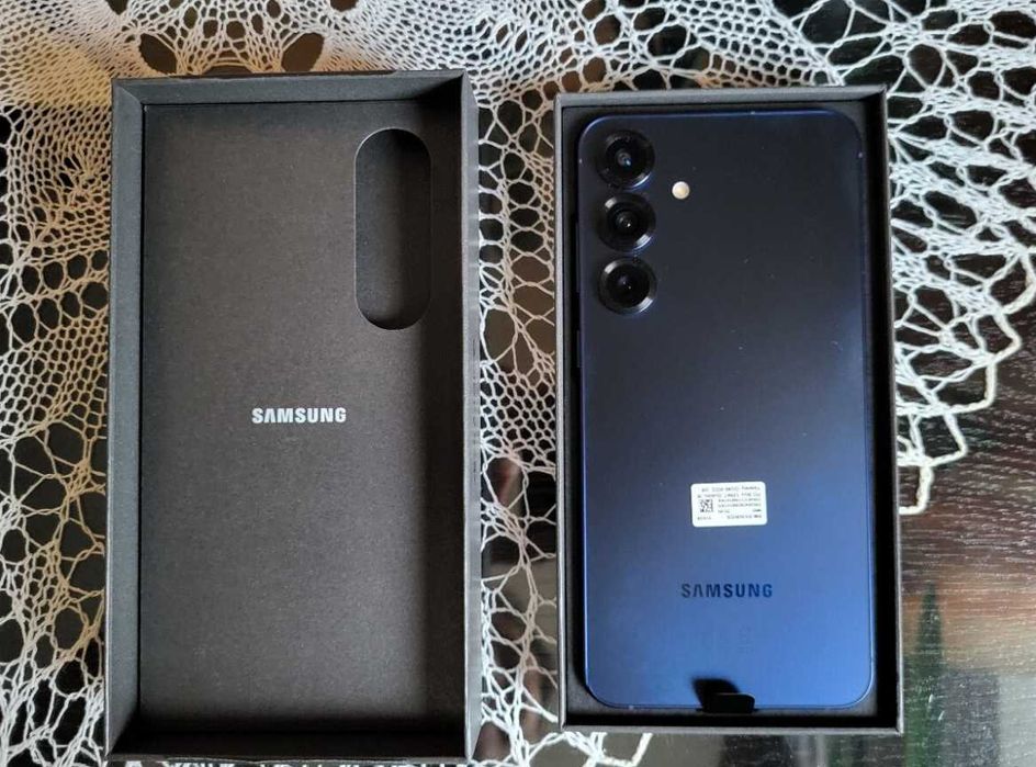 Sprzedam Nowy Samsung Galaxy S 25+ 12gb - 512gb