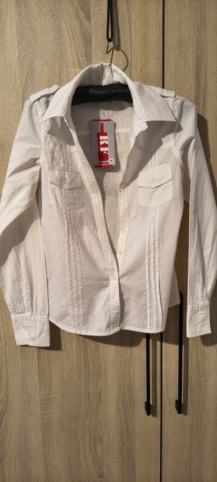 Nowa Biała bluzka. Rozm. 36