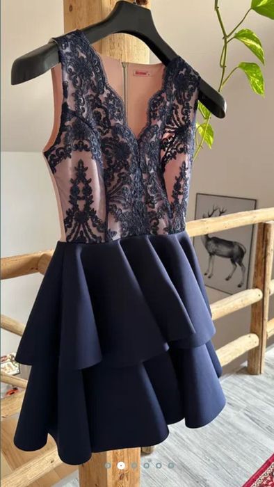 Sukienka uniwersalna wesele uroczystość komunię studniówkę wieczorowa