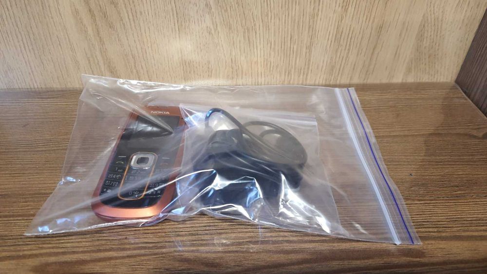 Телефон Nokia 2600 classic