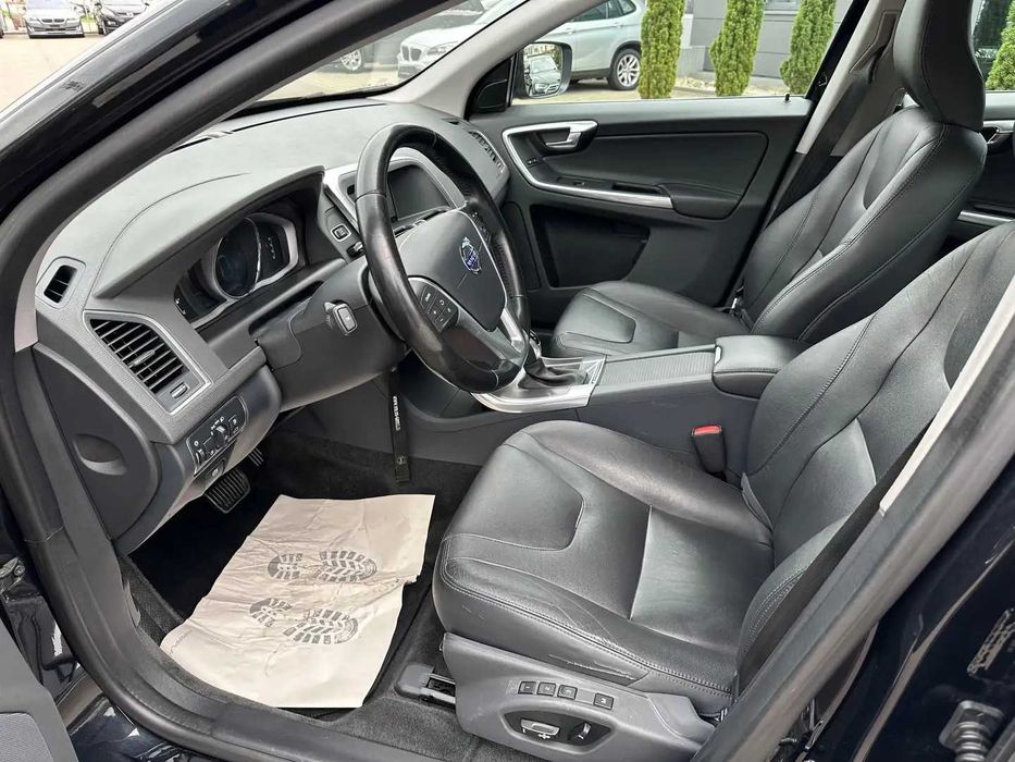 Volvo XC60 AWD ЄвроАвто